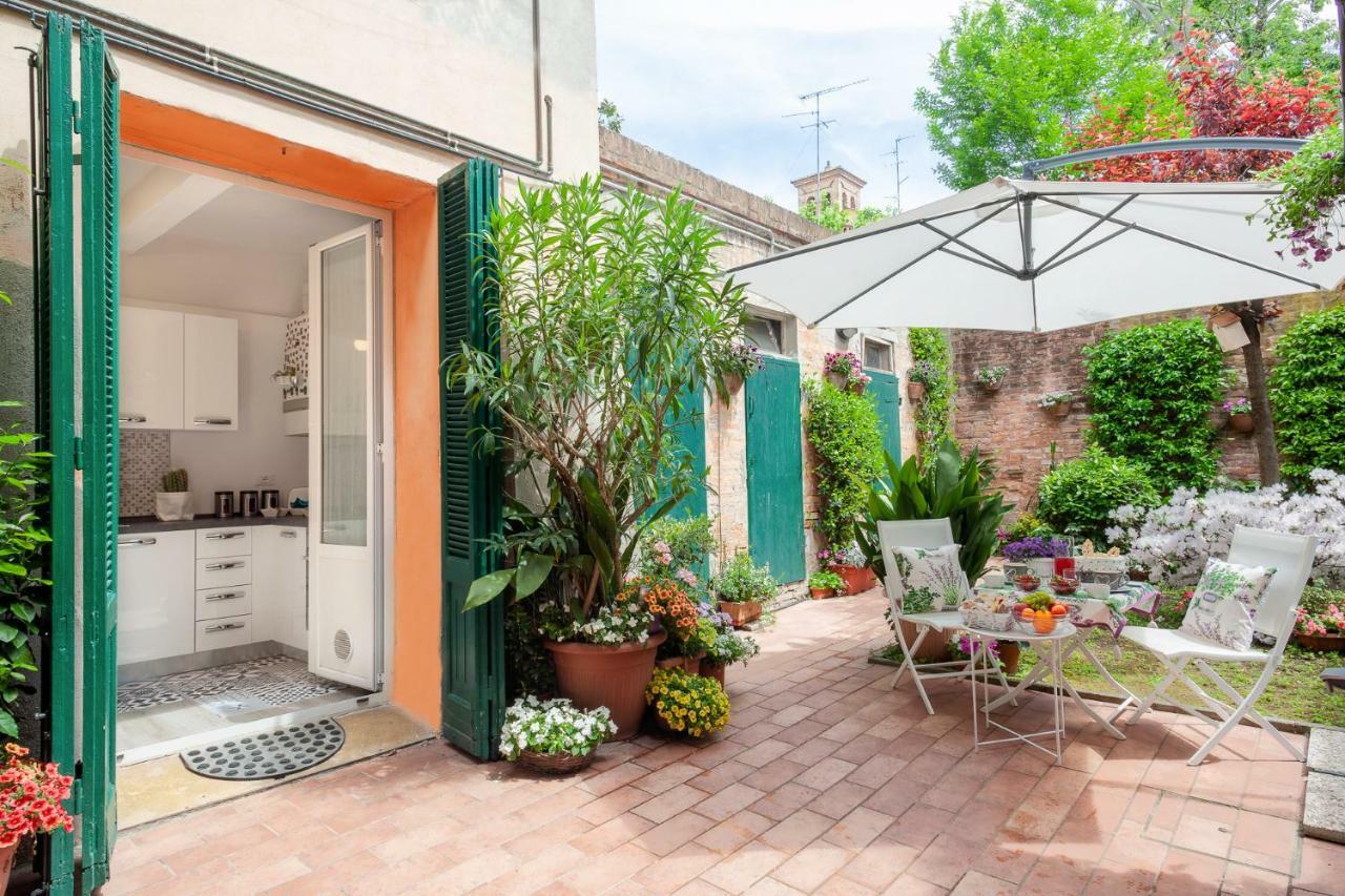 Un'Oasi Di Pace Apartamento Ferrara Exterior foto